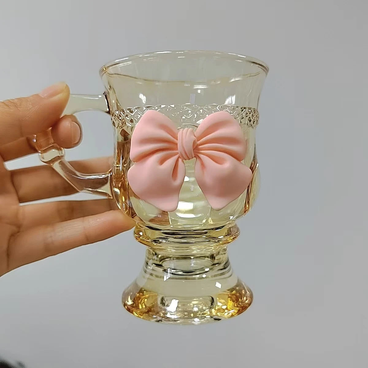 Twisted Korean Glass – Wavy Aesthetic Cup