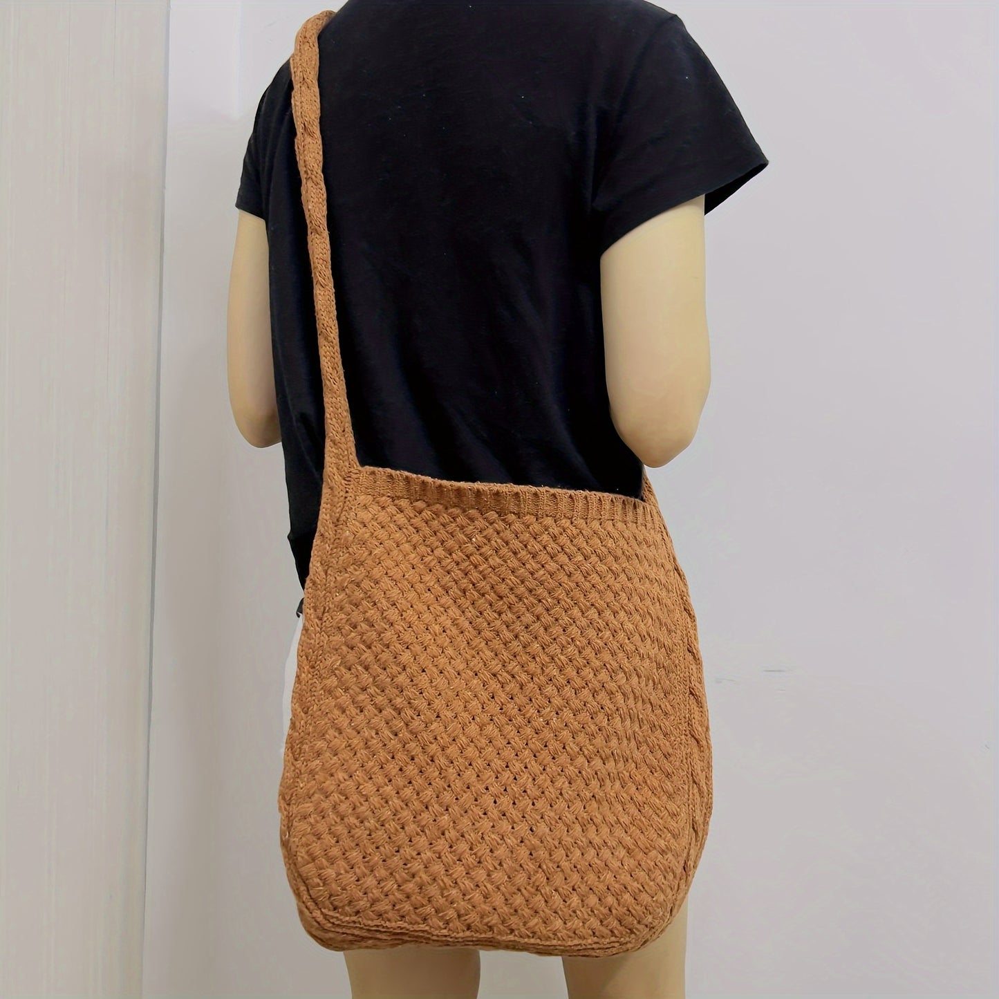 Crochet Hobo Bag – Artsy & Trendy
