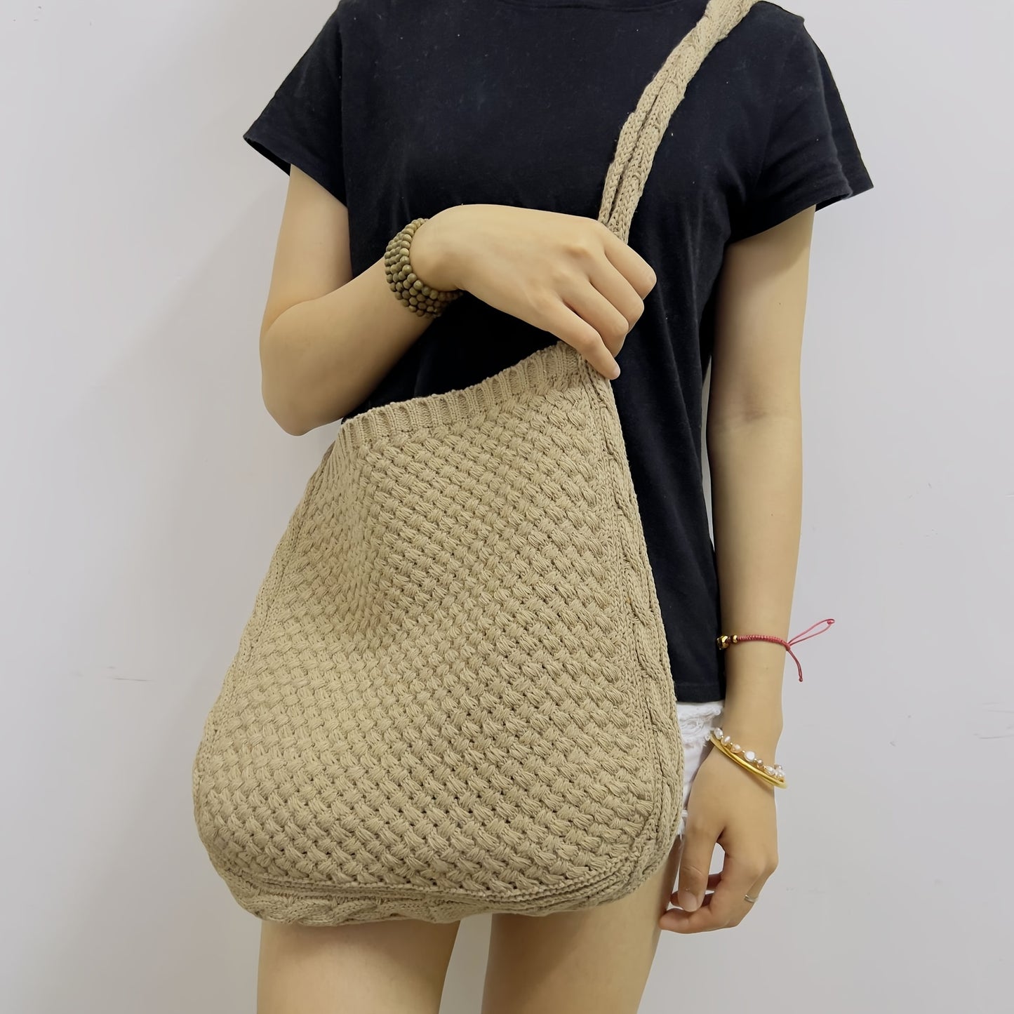 Crochet Hobo Bag – Artsy & Trendy