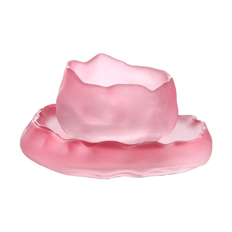 Elegant Vintage Tea Cups – Timeless Porcelain Set