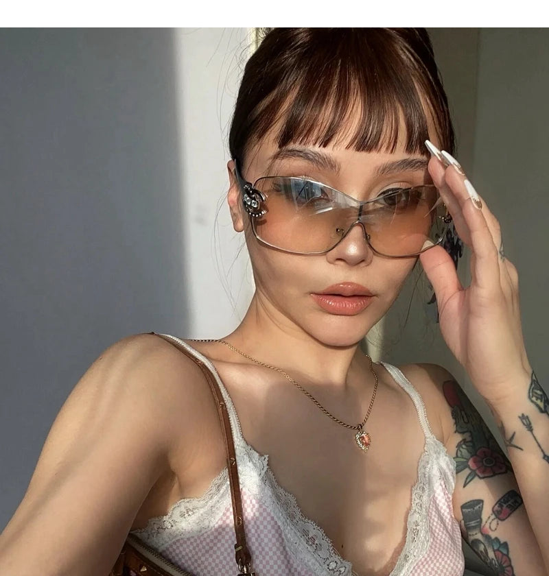Linked-Frame Luxury Sunglasses – Bold & Modern