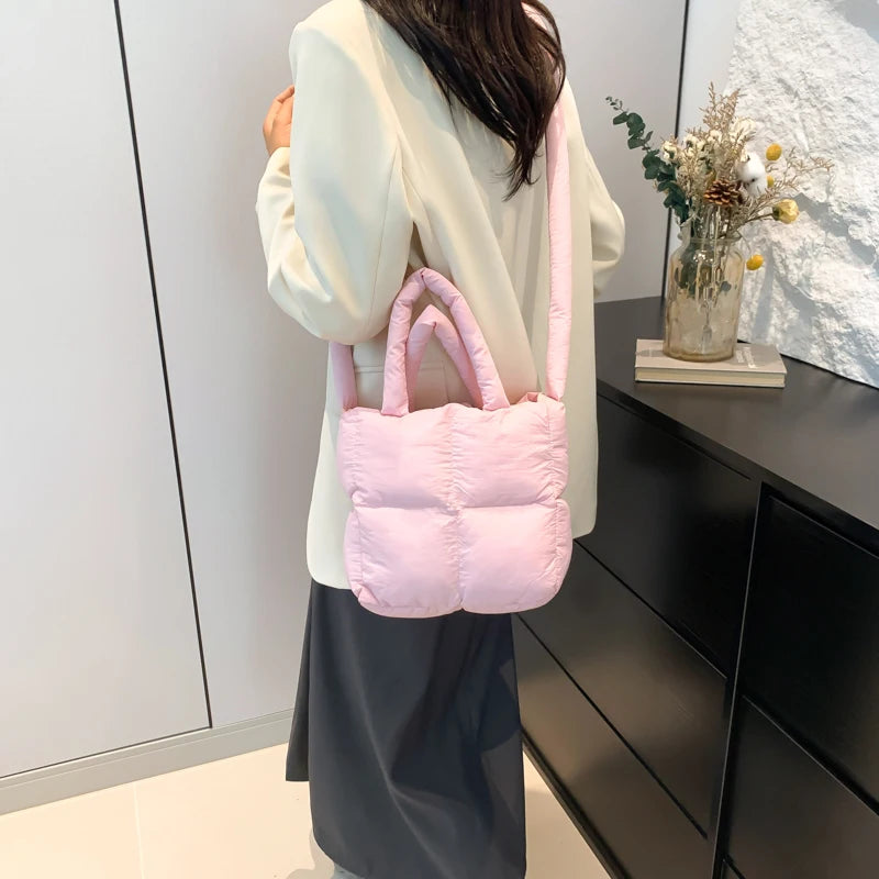 Cloud Quilt Shoulder Bag – Soft & Padded