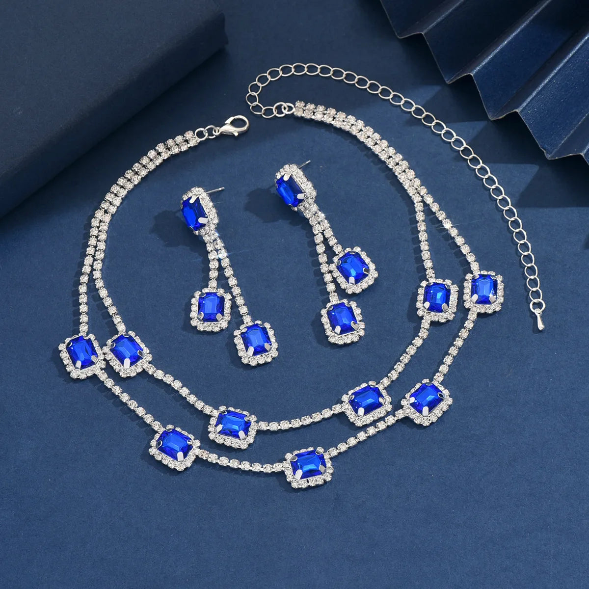 Crystal Jewelry Set (3-Piece) – Necklace & Earrings
