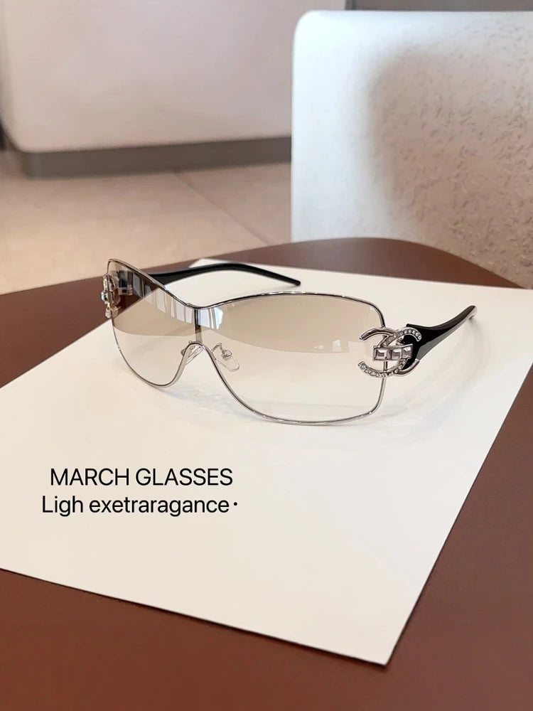Linked-Frame Luxury Sunglasses – Bold & Modern