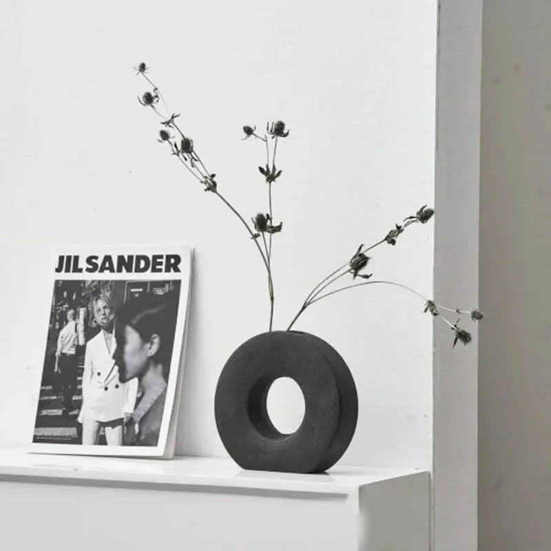 Nordic Donut Vase – Hollow Minimal Sculpture