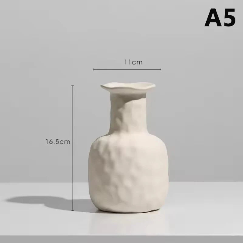 Minimal Bedroom Desktop Décor Prop – Aesthetic Accent