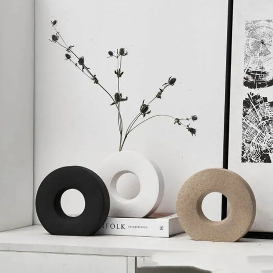 Nordic Donut Vase – Hollow Minimal Sculpture