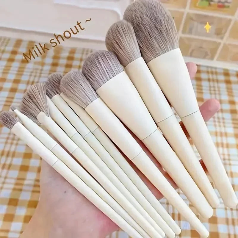 10-Piece Makeup Brush Set – Blend & Buff