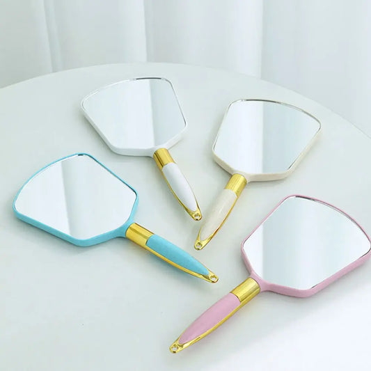 Vintage Handheld Vanity Mirror – HD Reflection