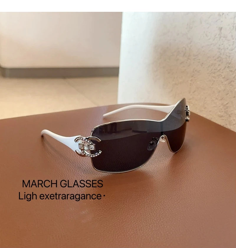 Linked-Frame Luxury Sunglasses – Bold & Modern