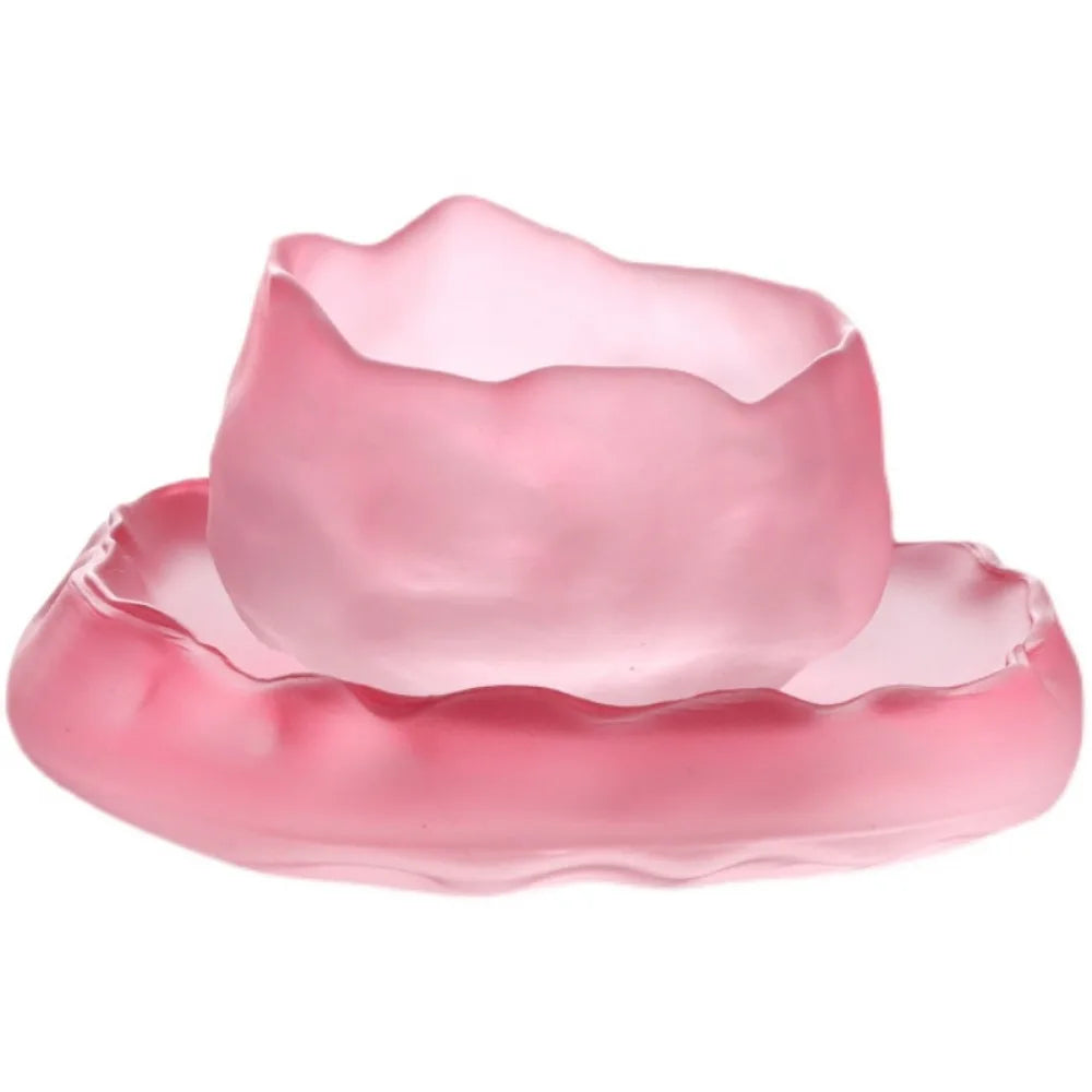 Elegant Vintage Tea Cups – Timeless Porcelain Set