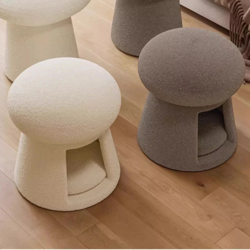 Luxe White Vanity Stool – Ergonomic Glam Seat