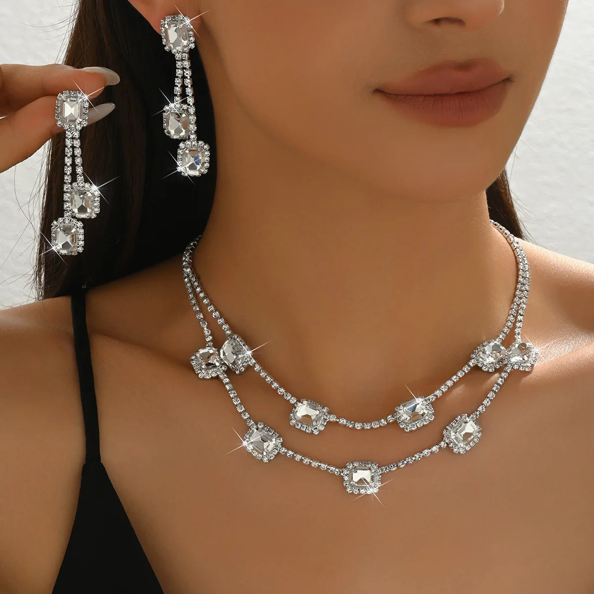 Crystal Jewelry Set (3-Piece) – Necklace & Earrings