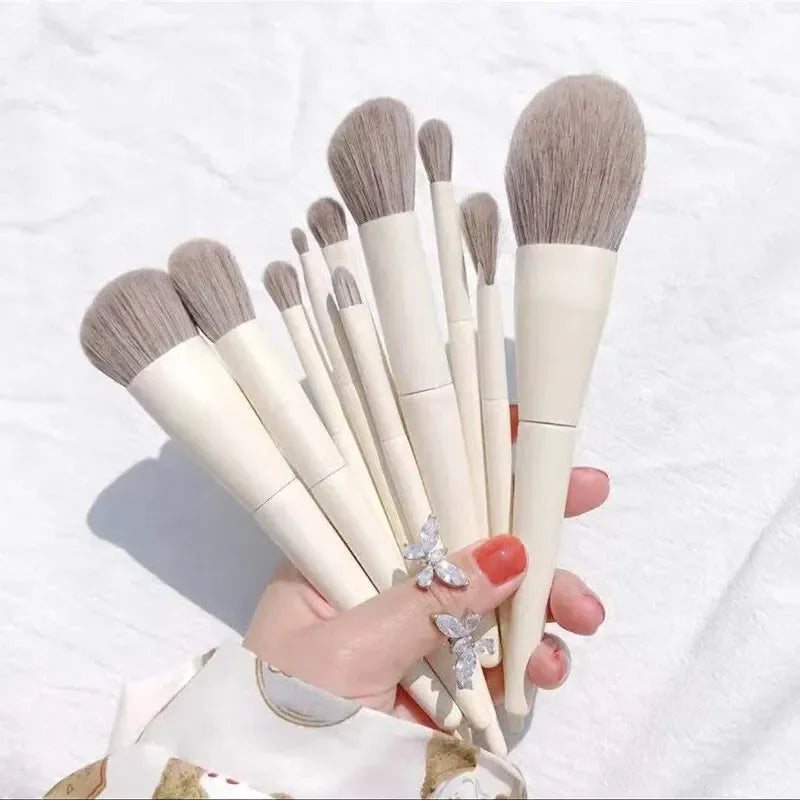 10-Piece Makeup Brush Set – Blend & Buff